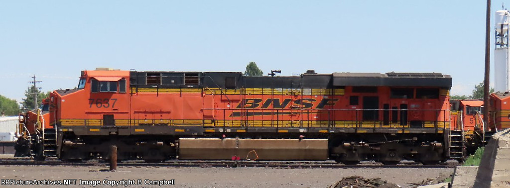 BNSF 7637